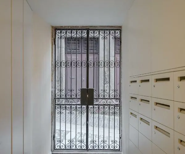 Hm - Ribeira Sao Joao 3f * ポルト